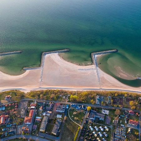 Domki Letniskowe I Pokoje Savana Nad Morzem Jaroslawiec Bagian luar foto